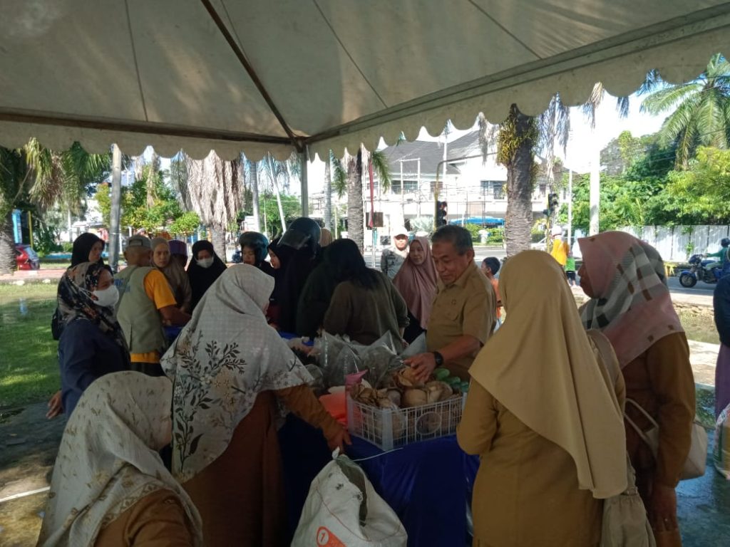 Gerakan Pangan Murah untuk Stabilkan Harga dan Bantu Warga Sulbar