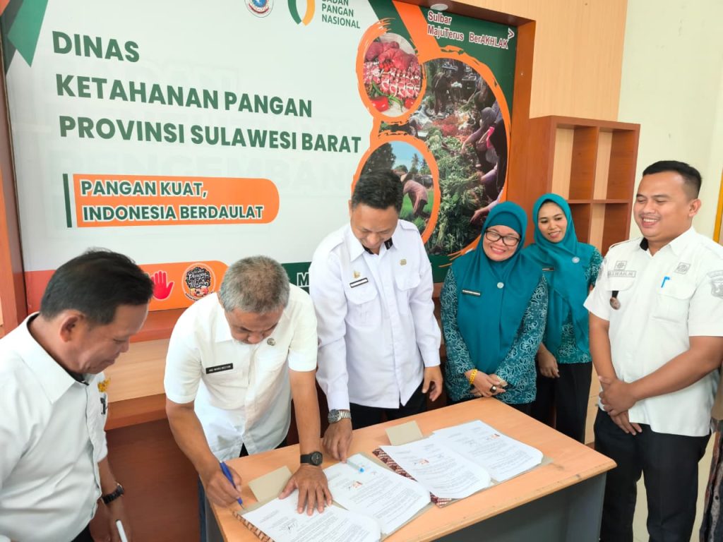 Distapang Sulbar Bersama TP PKK Desa Botteng Utara dan Kelurahan Bebanga Tandatangani MoU Program Pemberian Makan B2SA
